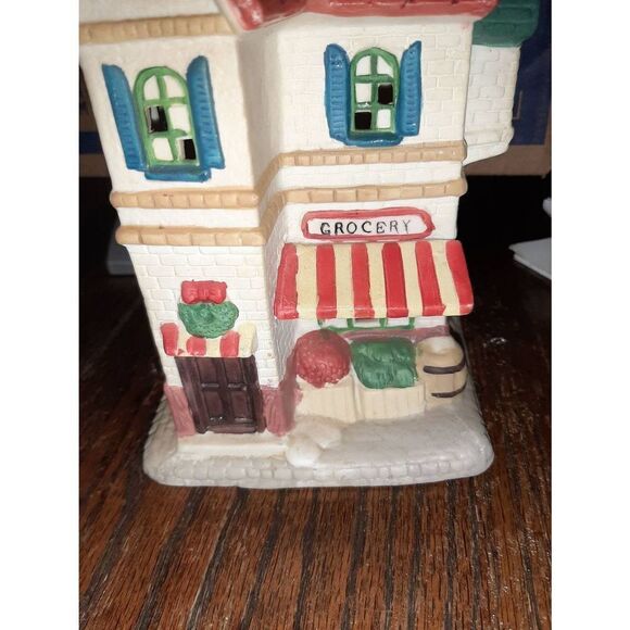 Vintage 1992 Holiday Expressions Christmas Village Grocery Store Building - Picture 2 of 7